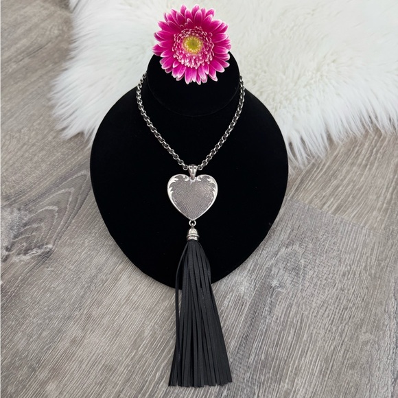 🖤❤️BRIGHTON Retired Cordoba Long Tassel Adjustable Necklace - Picture 3 of 7